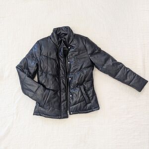 Elegant Black Women's Puffer Jacket
